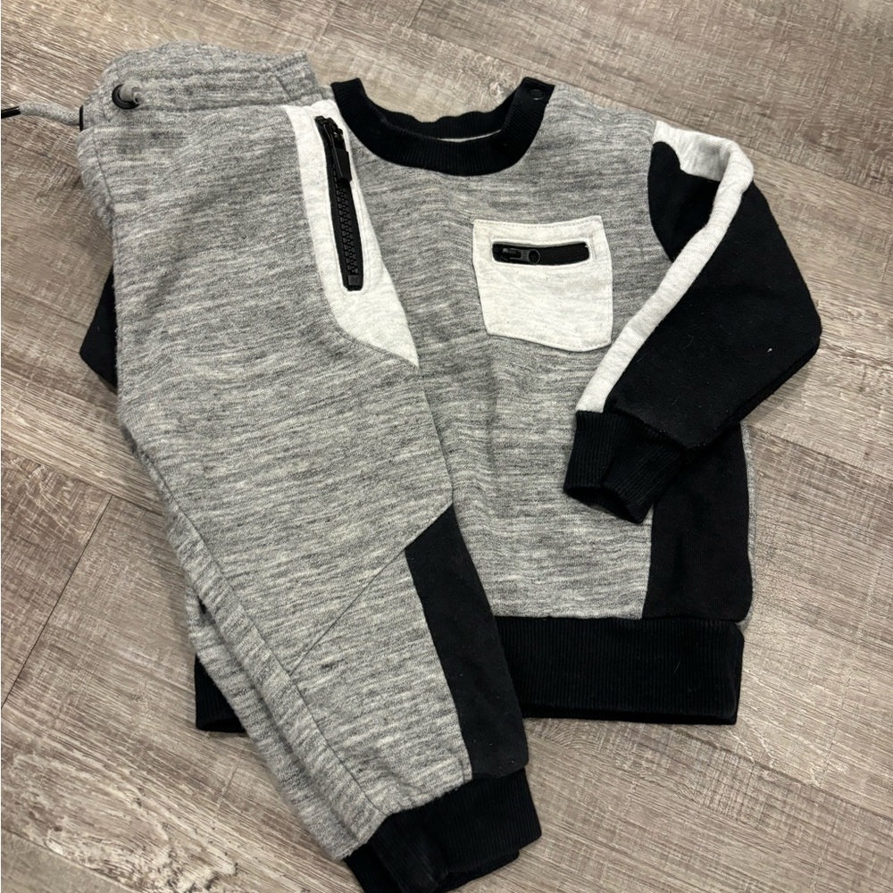 Toddler joggers set